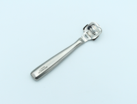 501RF Скребок для кожи Mertz